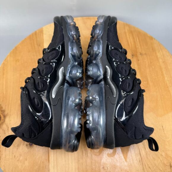 Nike Air VaporMax Plus SE Womens Size 9.5 Shoes Black Anthracite Sneakers NEW - Picture 6 of 8
